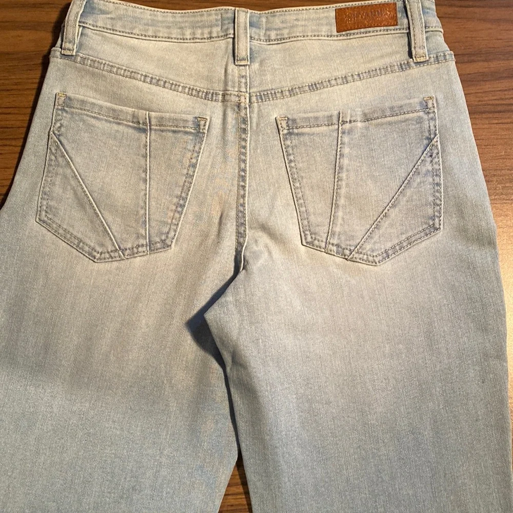 Shyanne Women’s High Rise Flare/Wide leg Denim Jeans. - Picture 5 of 7